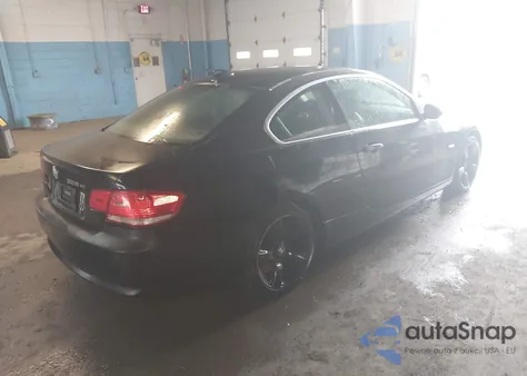 2007 BMW 328Xi из США, поврежденный, VIN WBAWV53557PW24102